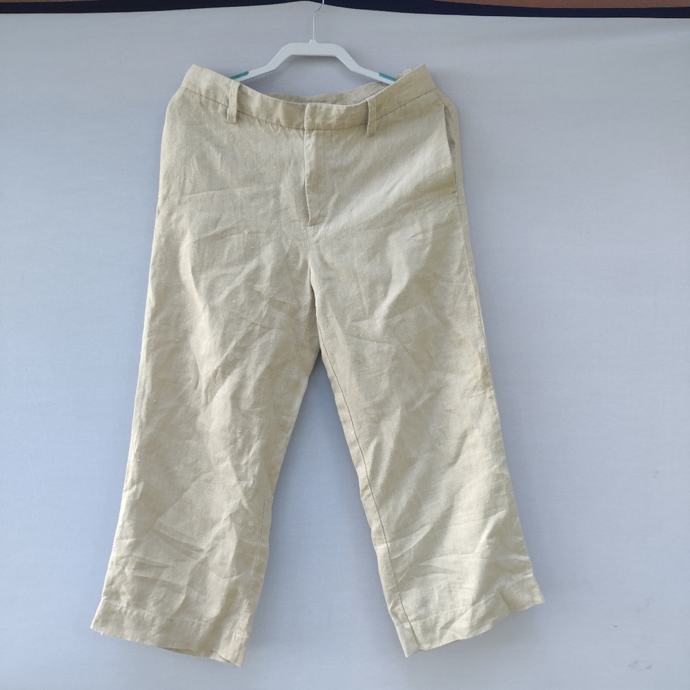 Gap 100% linen natural color capris size 8